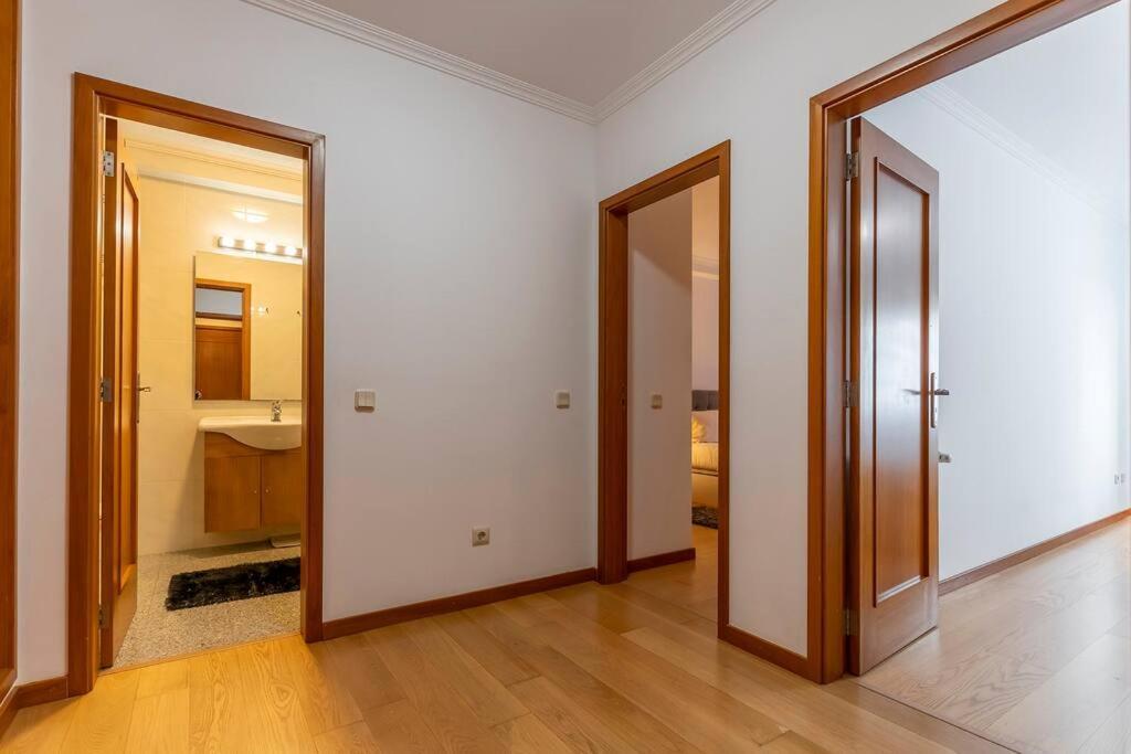 Pereira'S Apartment- Free Garage Aveiro Exterior photo